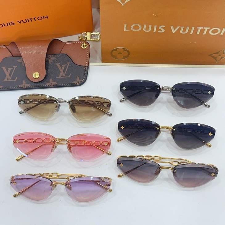 Picture of Louis Vuitton Sunglasses _SKUfw76300641fw